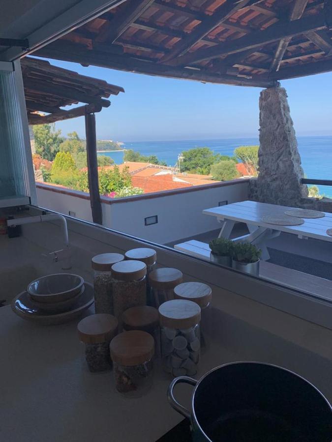 Boutique Apartment With Beach Within Walking Distance, Near Tropea Parghelia Exterior foto