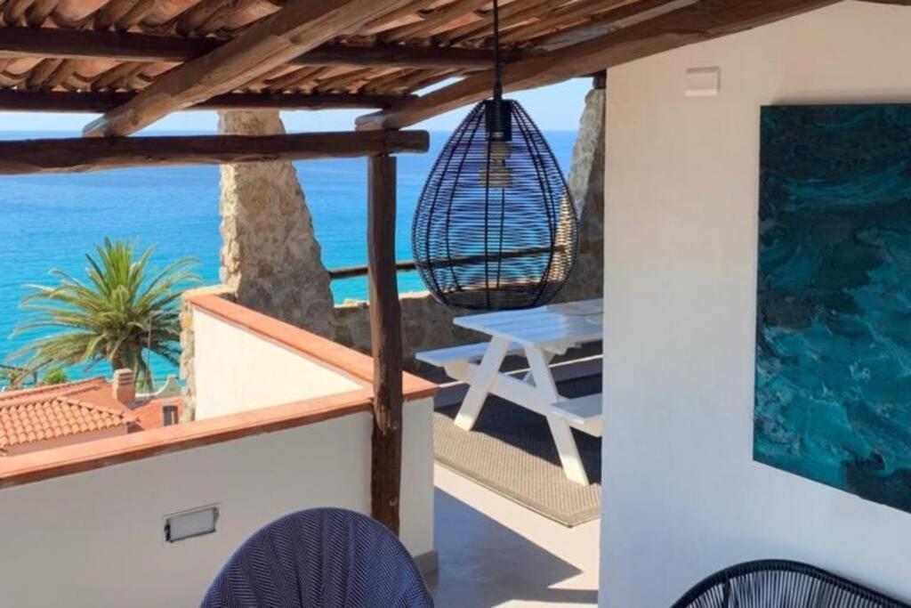 Boutique Apartment With Beach Within Walking Distance, Near Tropea Parghelia Exterior foto